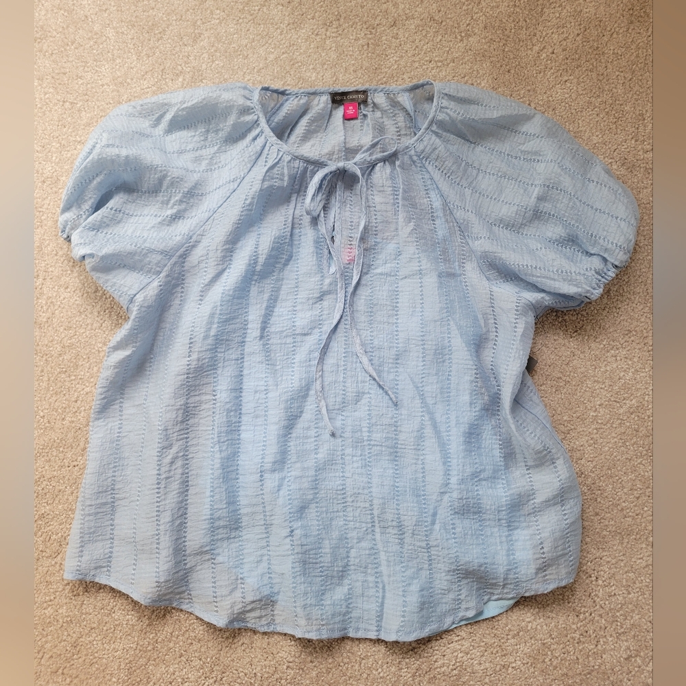 Vince Camuto Light Blue Puff Sleeve Shirred V Neck Blouse, Size XS